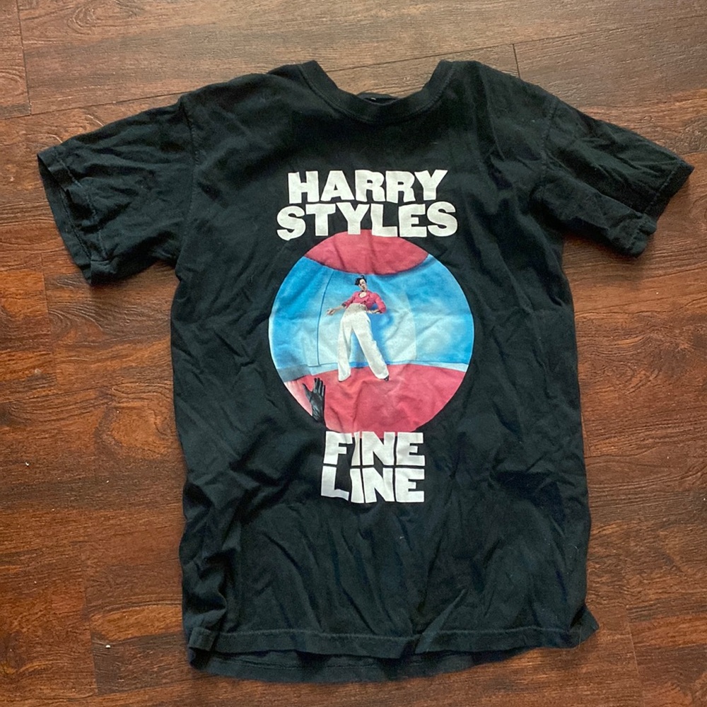 HARRY STYLES SMALL FINE LINE TEE